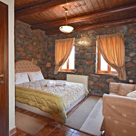 פלאיוס אגיוס אתנאסיוס Luxurious Residence At The Village Square מראה חיצוני תמונה