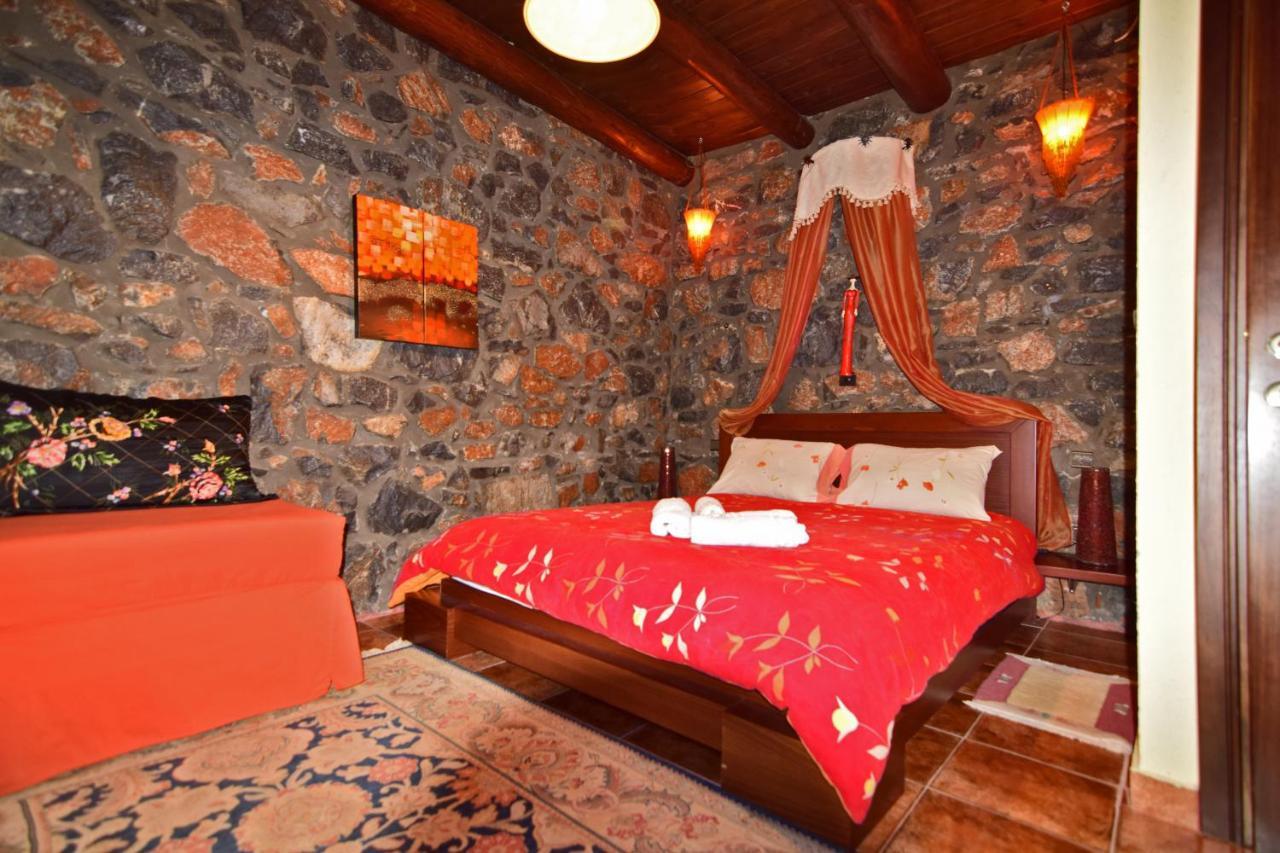 פלאיוס אגיוס אתנאסיוס Luxurious Residence At The Village Square מראה חיצוני תמונה