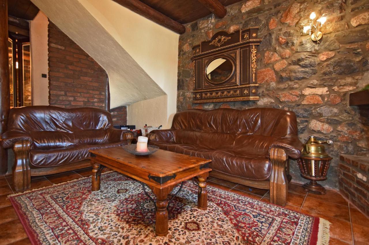 פלאיוס אגיוס אתנאסיוס Luxurious Residence At The Village Square מראה חיצוני תמונה